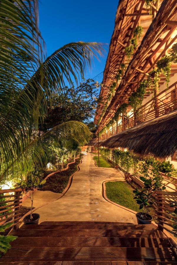 Tropical Suites By Mij Isla Holbox Екстериор снимка