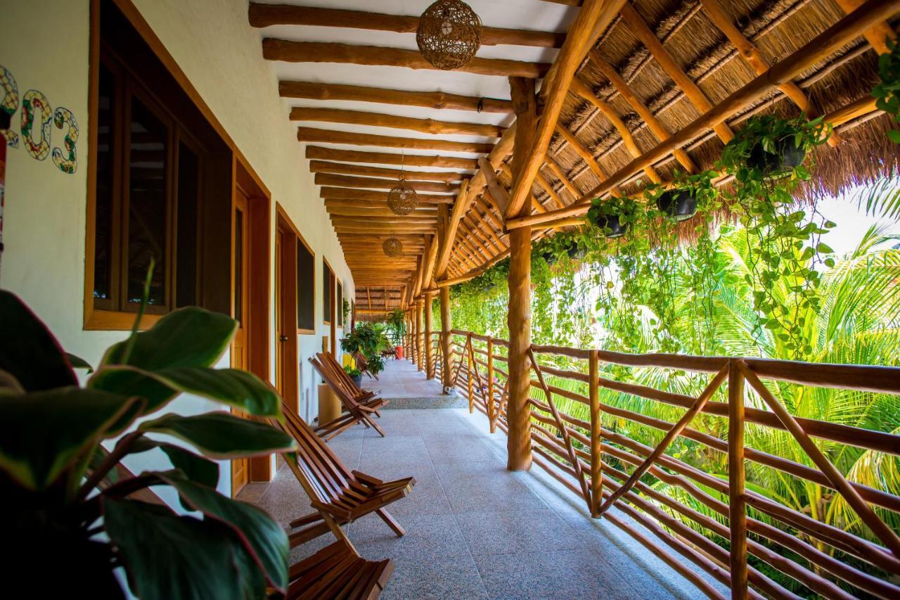 Tropical Suites By Mij Isla Holbox Екстериор снимка