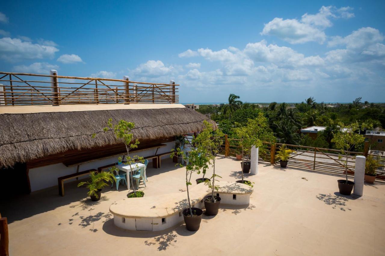 Tropical Suites By Mij Isla Holbox Екстериор снимка