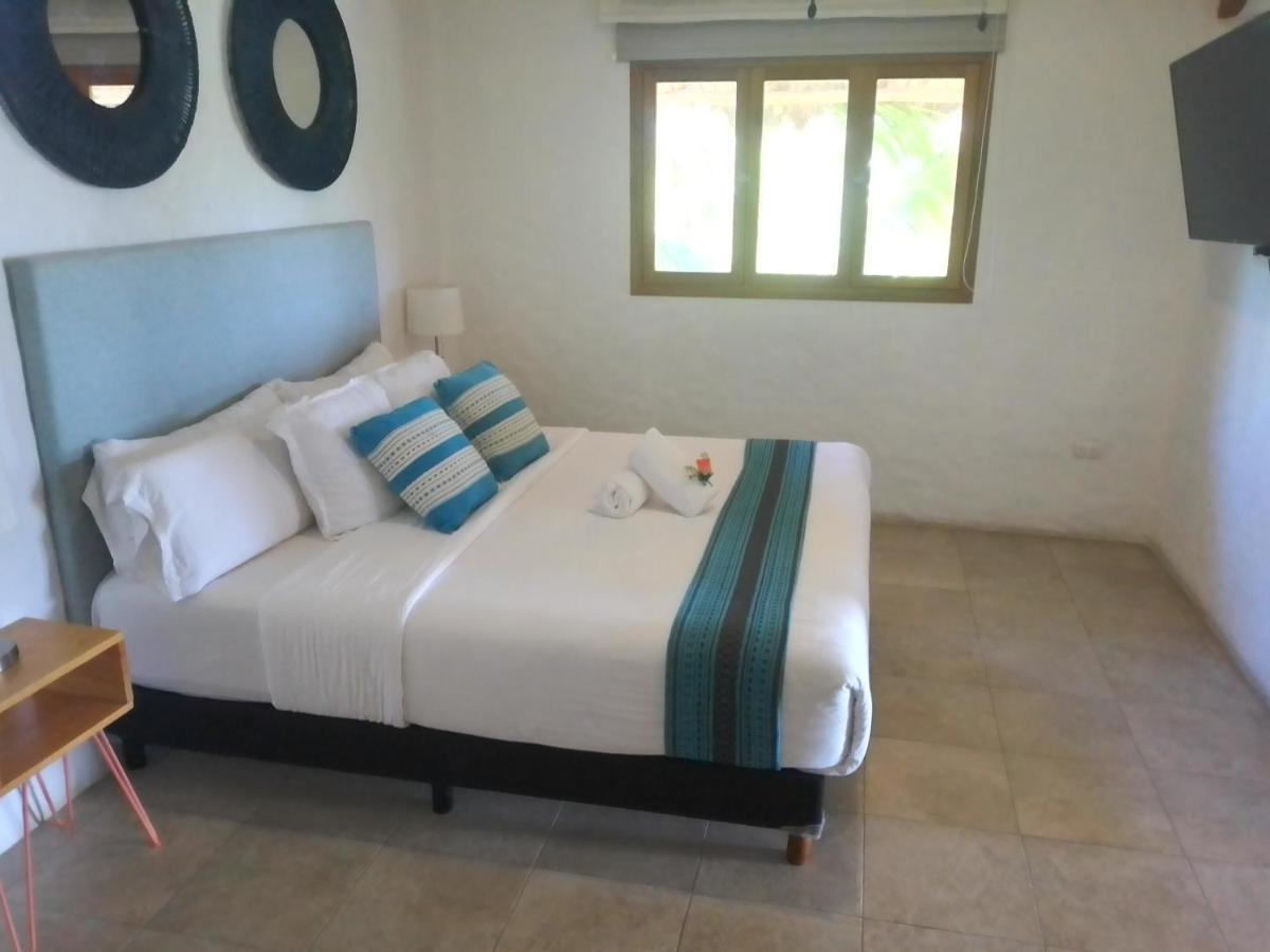 Tropical Suites By Mij Isla Holbox Екстериор снимка
